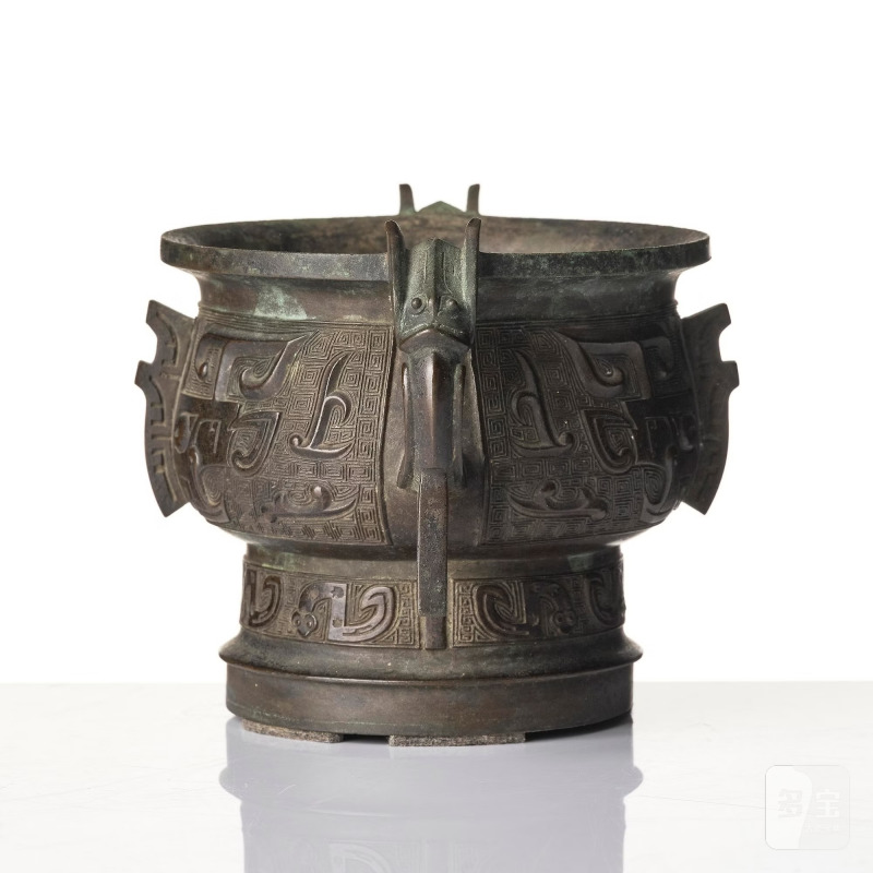An archaistic bronze vessel, - 图2